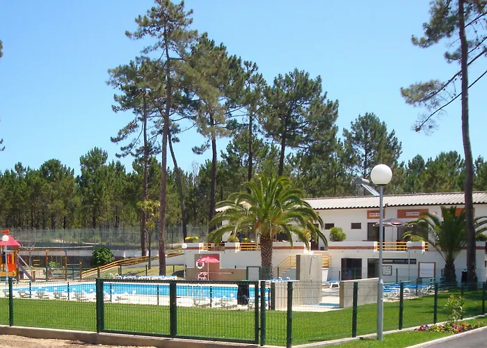 Parque De Campismo Orbitur Valado 营地 纳扎雷