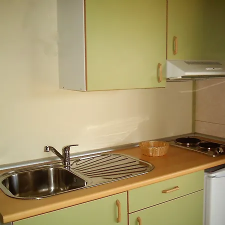 Parque De Campismo Orbitur Valado مكان تخييم نازاريه