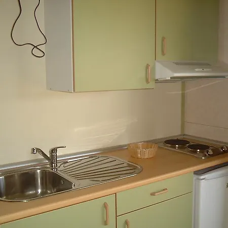 Parque De Campismo Orbitur Valado مكان تخييم نازاريه