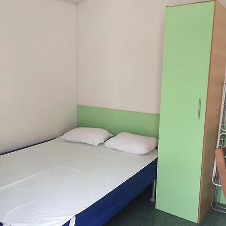 Campsite Parque De Campismo Orbitur Valado