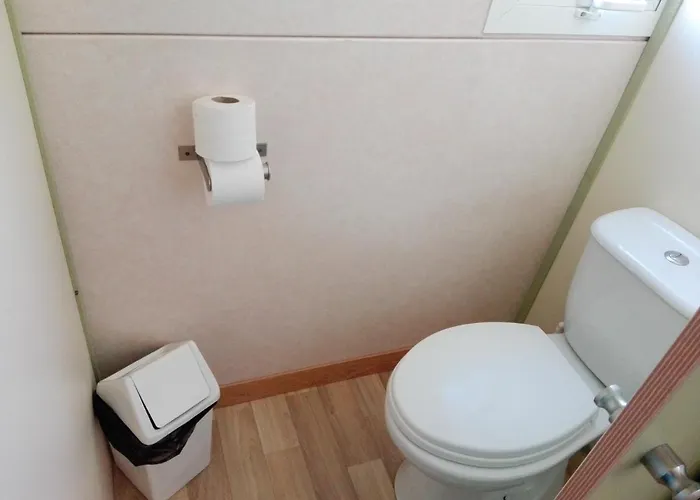 Parque De Campismo Orbitur Valado Kemping Nazaré