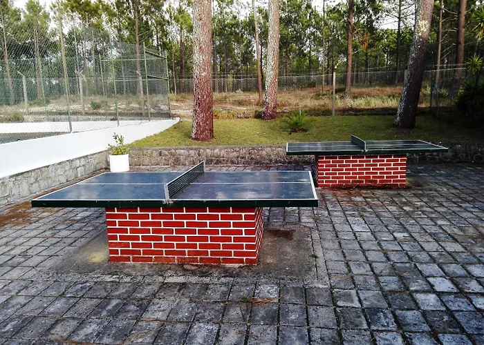 Parque De Campismo Orbitur Valado Kemping